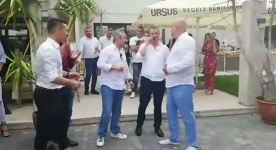 Foto Incredibil! Rotaru a cerut la FRF schimbarea numelui în Universitatea Craiova, deși CSU nu deține palmaresul!