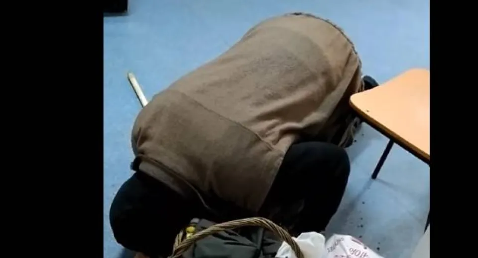 Foto Amenzi la Spitalul Corabia, după imaginile cu bătrânul căzut pe hol 