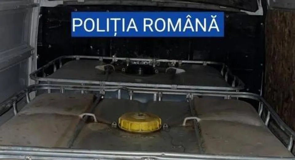 Foto Transporta ilegal 3.000 de litri de țiței 