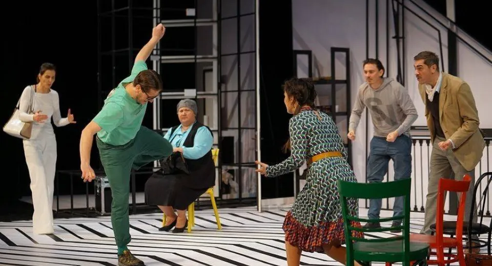 Foto Premieră la Teatrul Naţional „Marin Sorescu” Craiova!