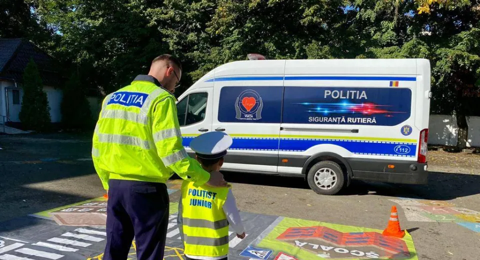 Foto Educație rutieră în școli 