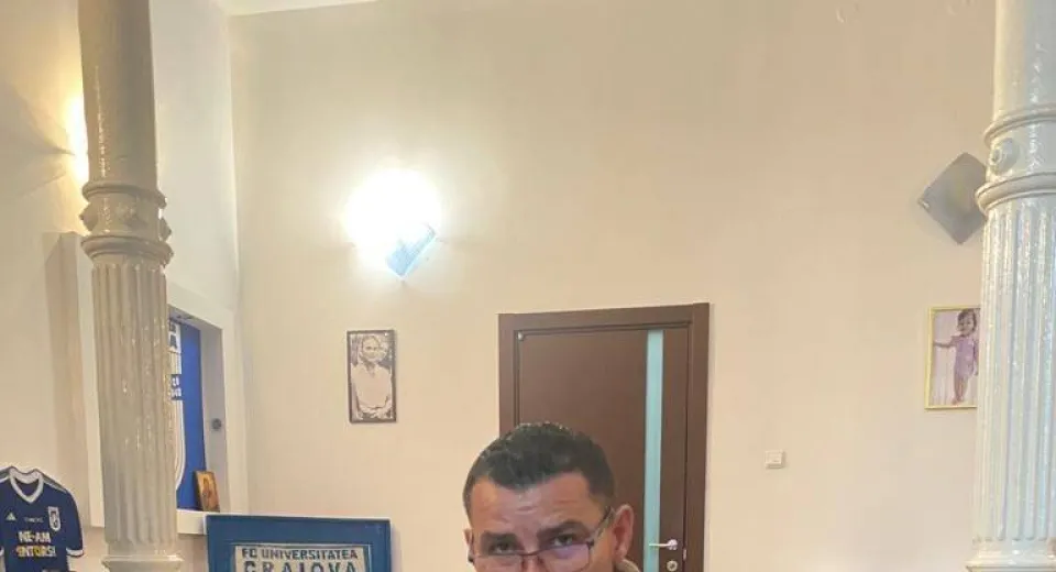 Foto Eugen Trică împlinește 43 de ani. Jucătorii și cei din staff i-au pregătit o surpriză!