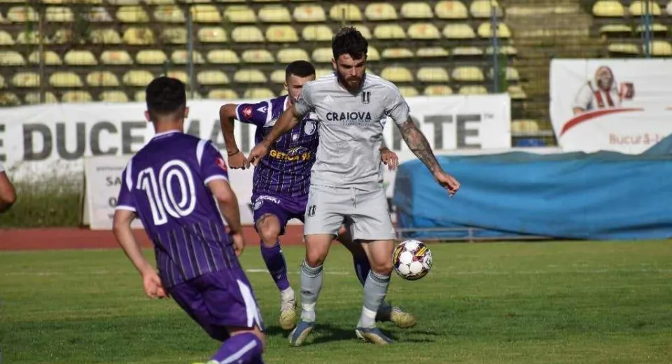Foto Victorie în meciul amical din Trivale. FC Argeș-FC Universitatea Craiova, 0-3