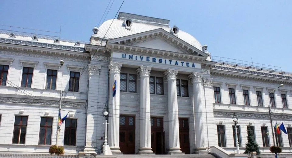 Foto Se fac înscrieri la Universitatea din Craiova 