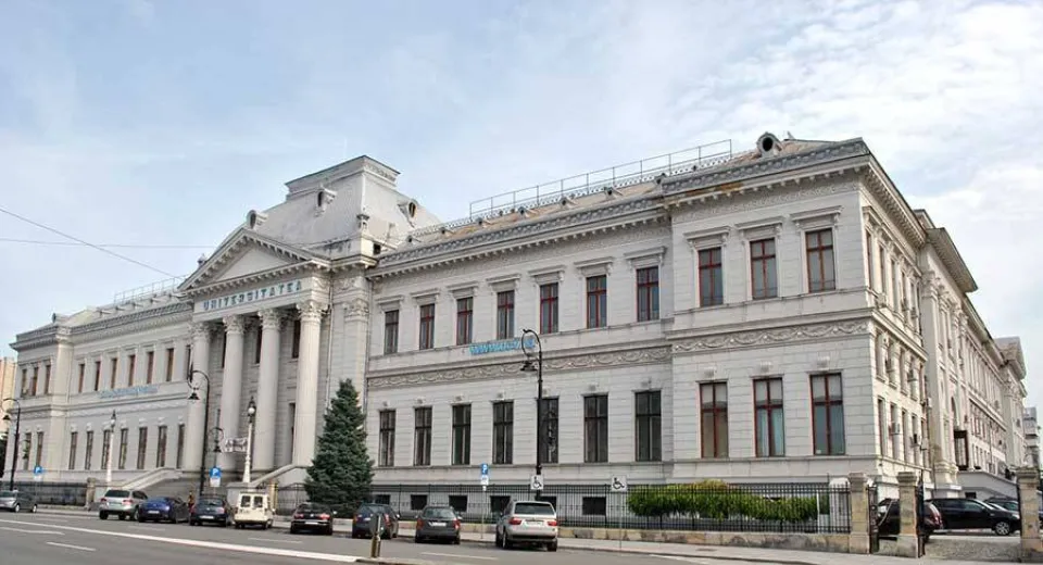 Foto Profesorii de la Universitatea din Craiova fac meditații GRATUITE cu liceenii