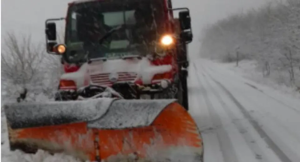 Foto Peste 30 de utilaje pregătite de autoritățile din Slatina în cazul în care ninge 