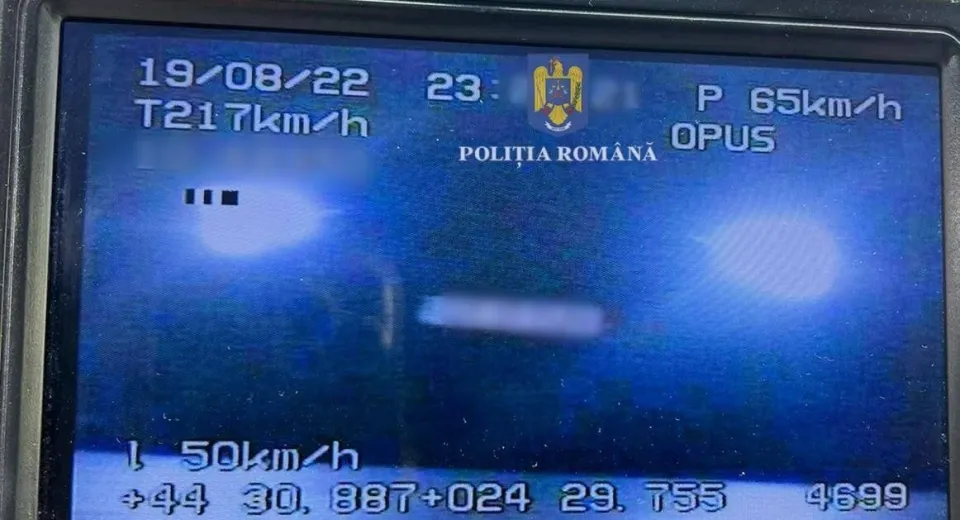 Foto Șofer prins cu 217 km/h pe un drum național din Olt